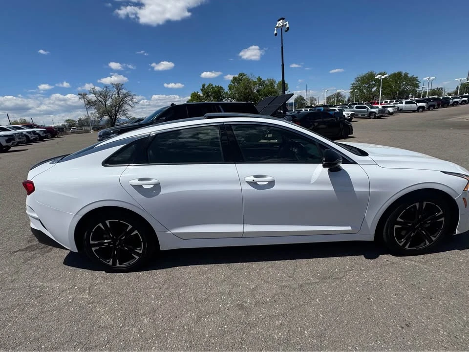 2023 Kia Optima/K5 - Image 6 of 16
