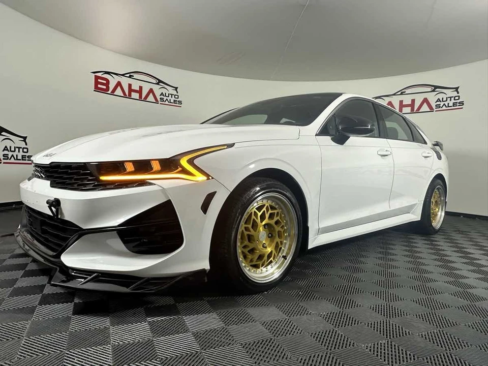 2023 Kia Optima/K5 - Image 2 of 21