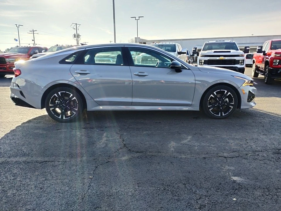 2023 Kia Optima/K5 - Image 4 of 21