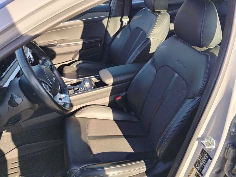 2023 Kia Optima/K5 - Image 21 of 21