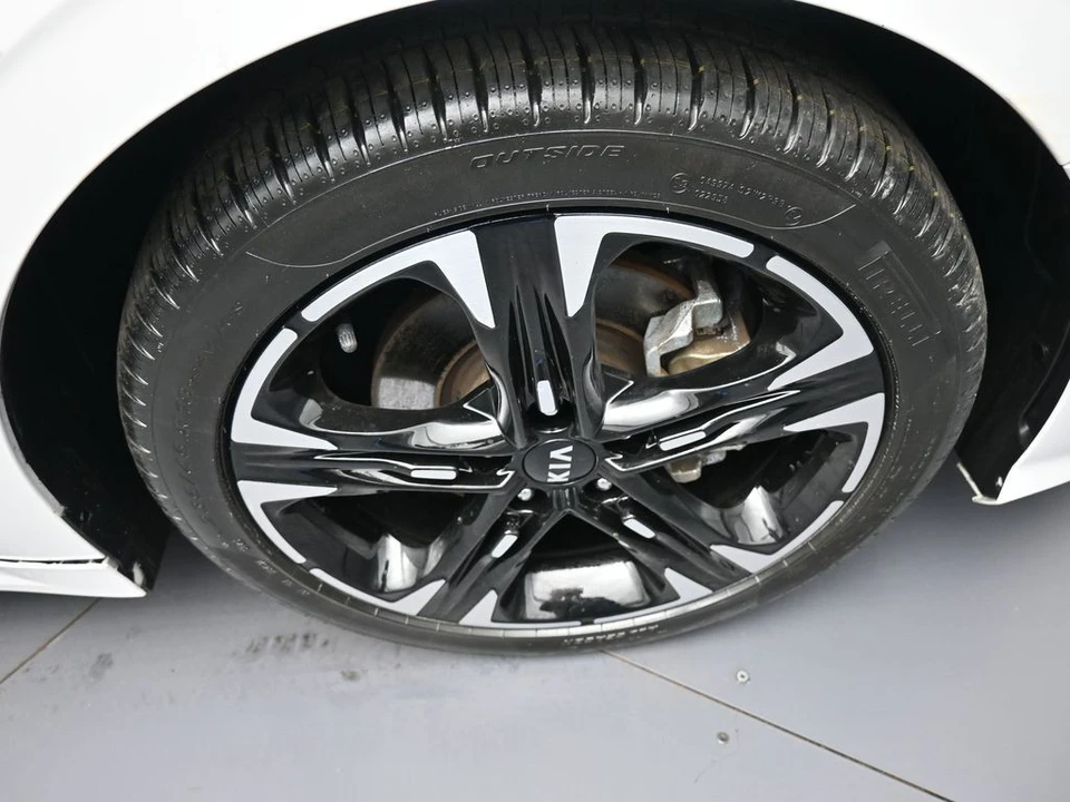 2023 Kia Optima/K5 - Image 13 of 21