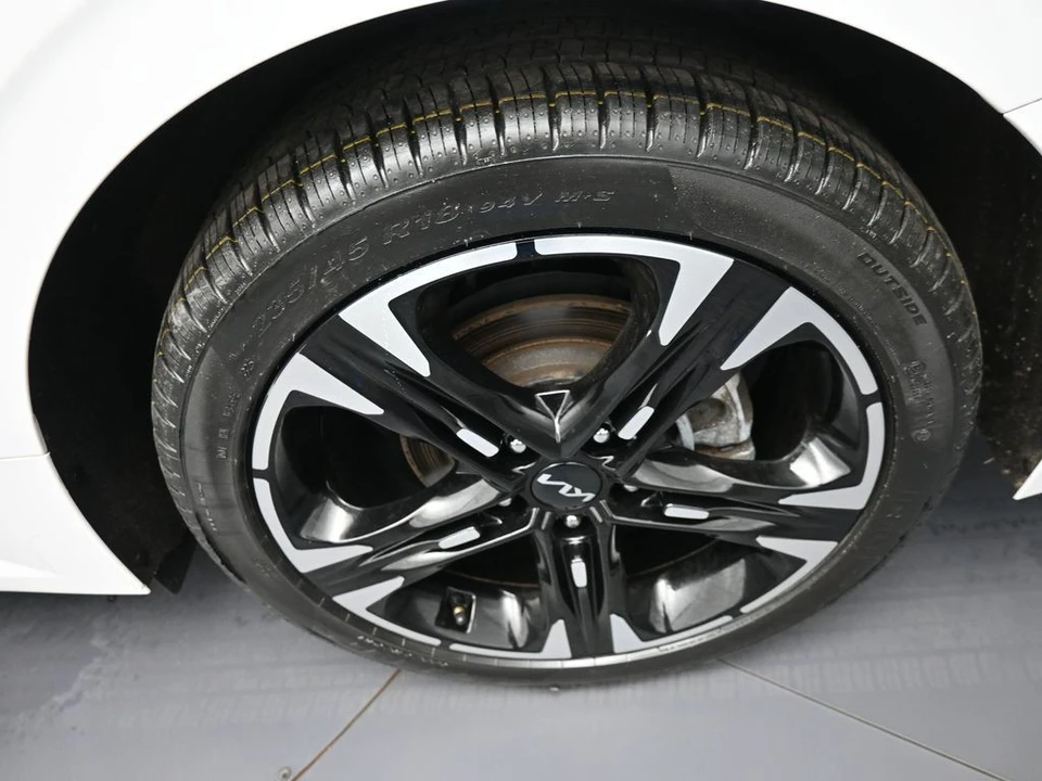 2023 Kia Optima/K5 - Image 15 of 21