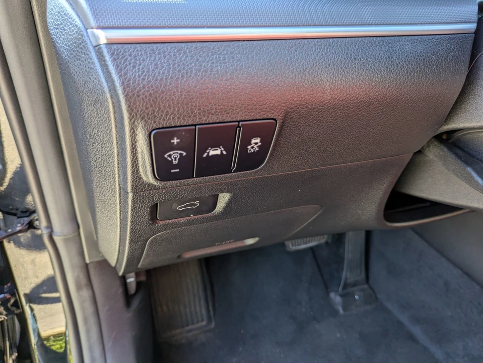 2023 Kia Optima/K5 - Image 17 of 21