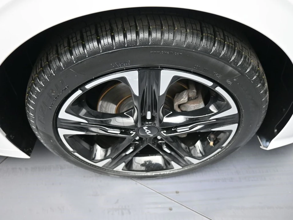 2023 Kia Optima/K5 - Image 13 of 21