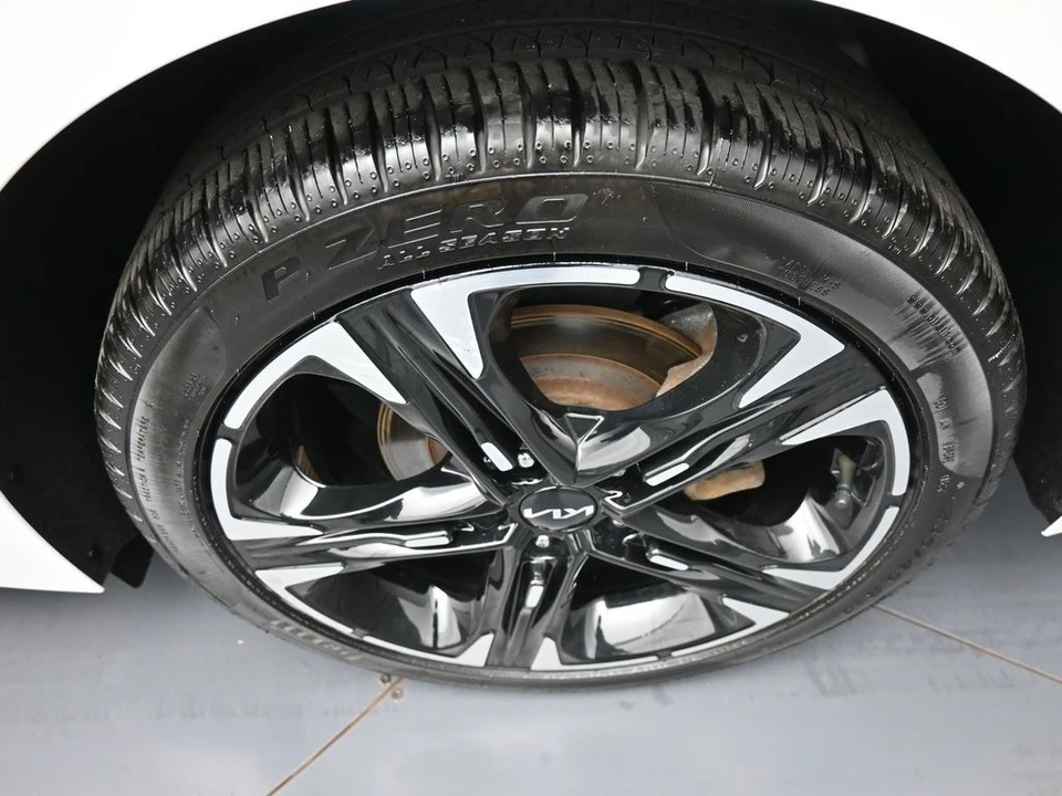 2023 Kia Optima/K5 - Image 15 of 21