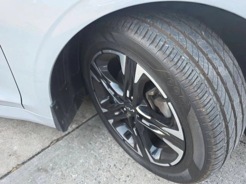 2023 Kia Optima/K5 - Image 6 of 8