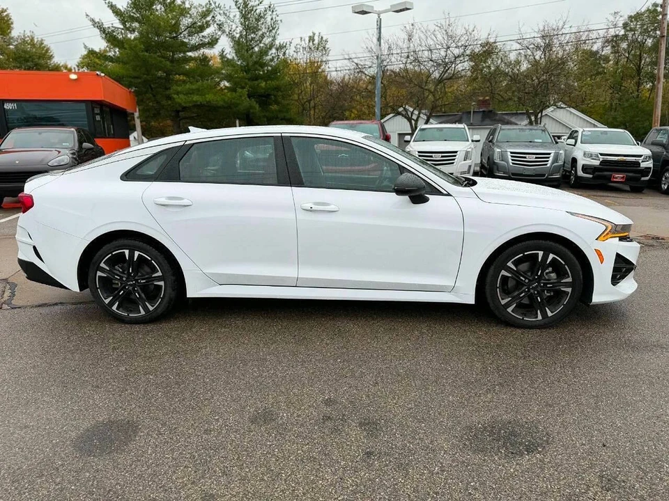 2023 Kia Optima/K5 - Image 6 of 12