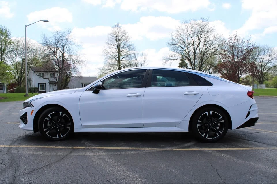 2023 Kia Optima/K5 - Image 3 of 14