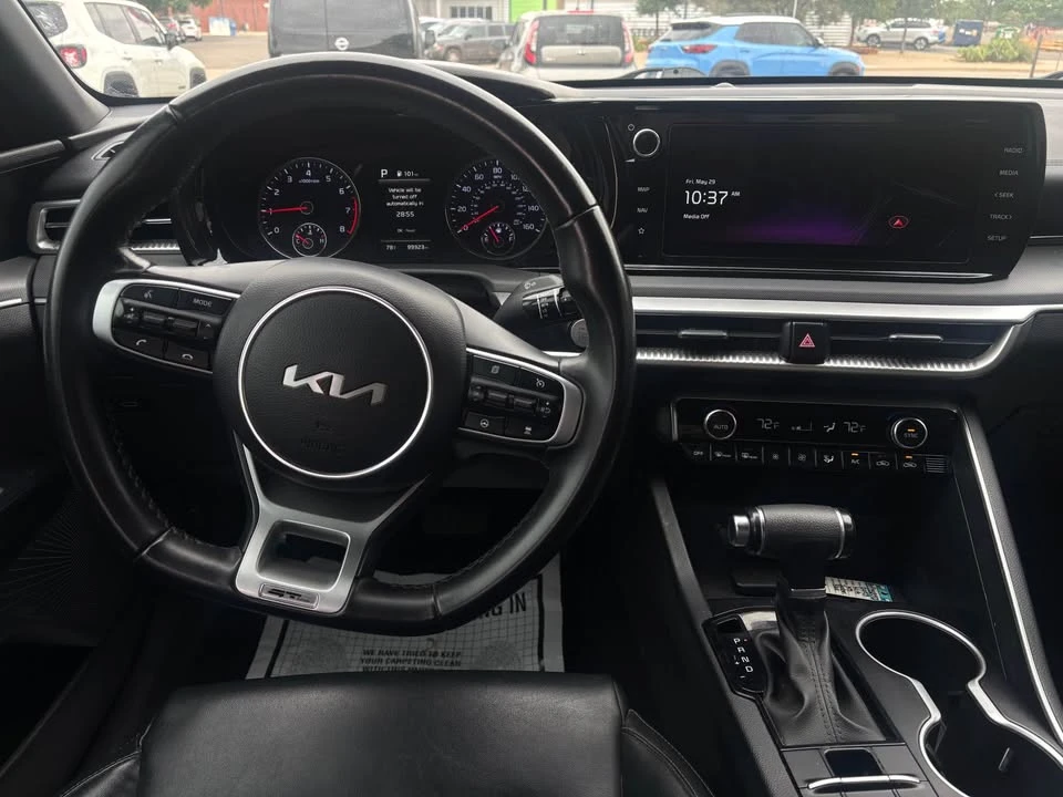 2023 Kia Optima/K5 - Image 3 of 15