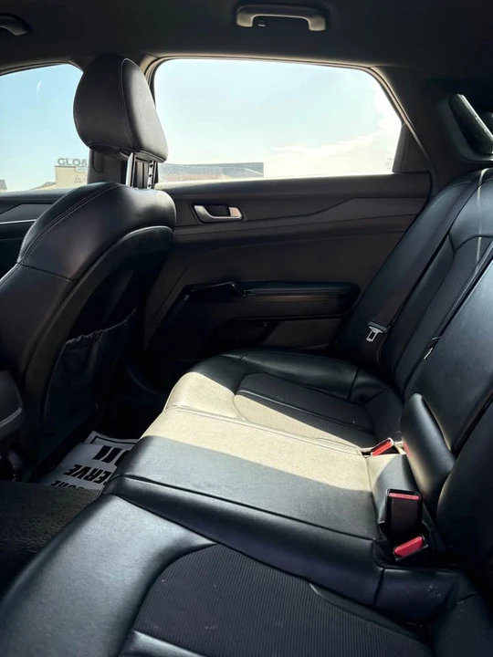 2023 Kia Optima/K5 - Image 8 of 15