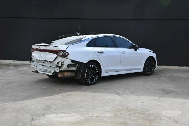 2023 Kia Optima/K5 - Image 4 of 21
