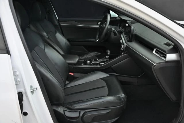 2023 Kia Optima/K5 - Image 15 of 21