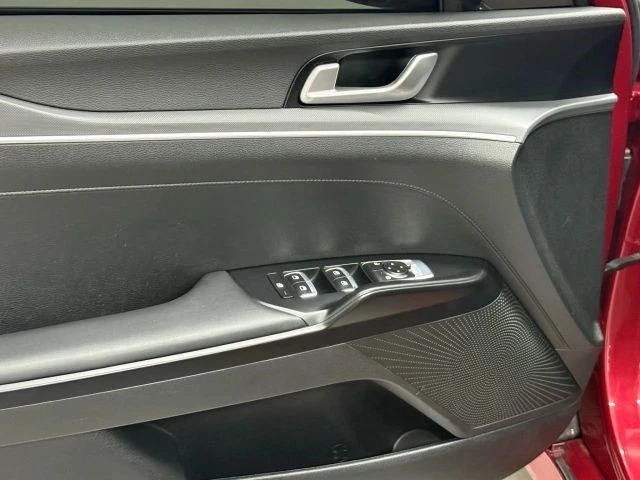 2023 Kia Optima/K5 - Image 21 of 21