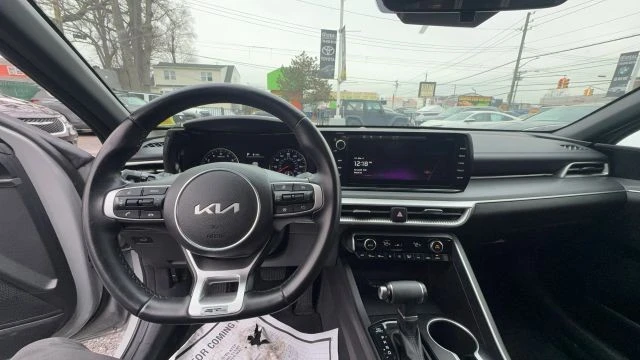 2023 Kia Optima/K5 - Image 9 of 16