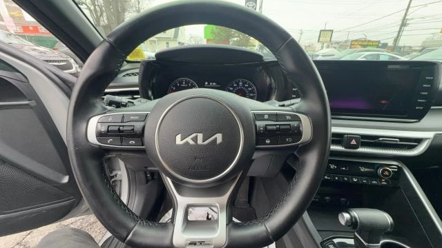 2023 Kia Optima/K5 - Image 10 of 16