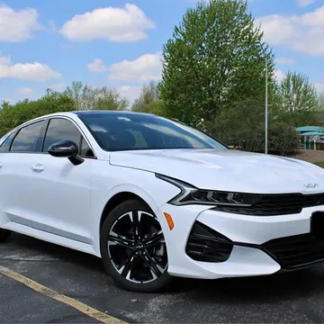2023 Kia K5 GT-Line