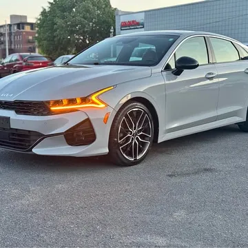 2023 Kia K5 GT Sedan 4D