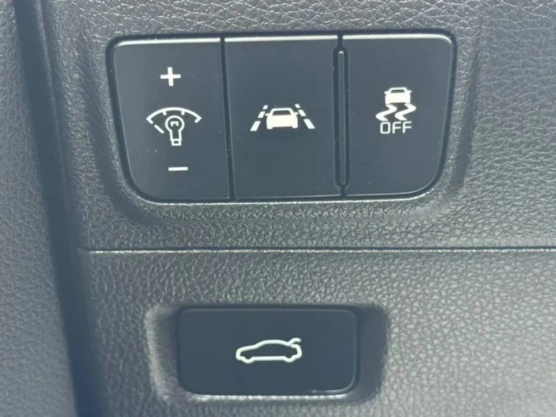 2023 Kia Optima/K5 - Image 8 of 12