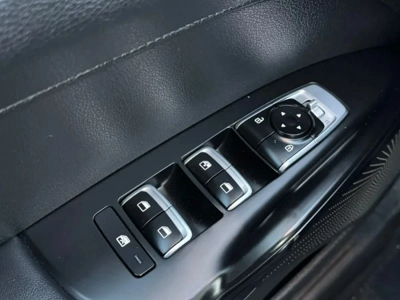 2023 Kia Optima/K5 - Image 7 of 12
