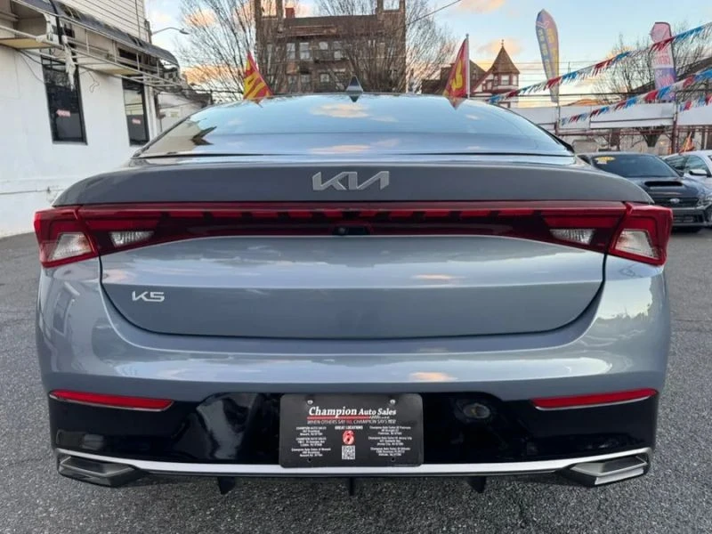 2023 Kia Optima/K5 - Image 6 of 12