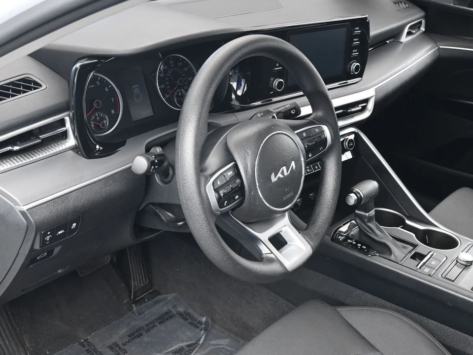 2023 Kia Optima/K5 - Image 10 of 12