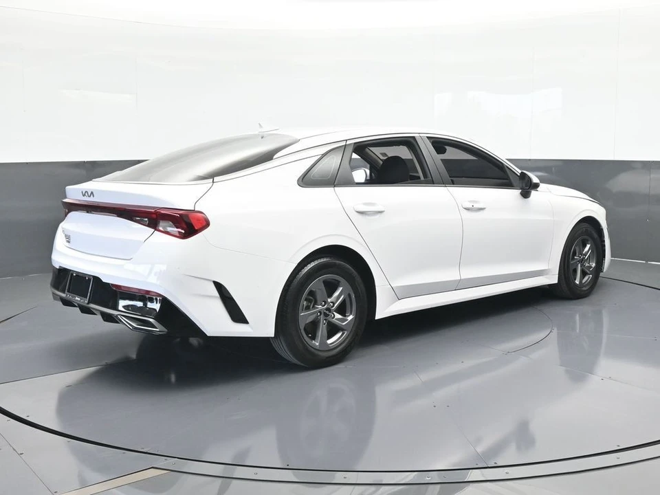 2023 Kia Optima/K5 - Image 6 of 12
