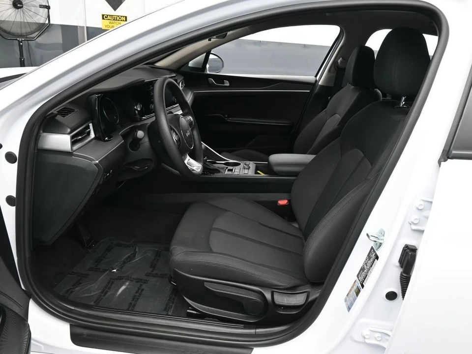 2023 Kia Optima/K5 - Image 11 of 12