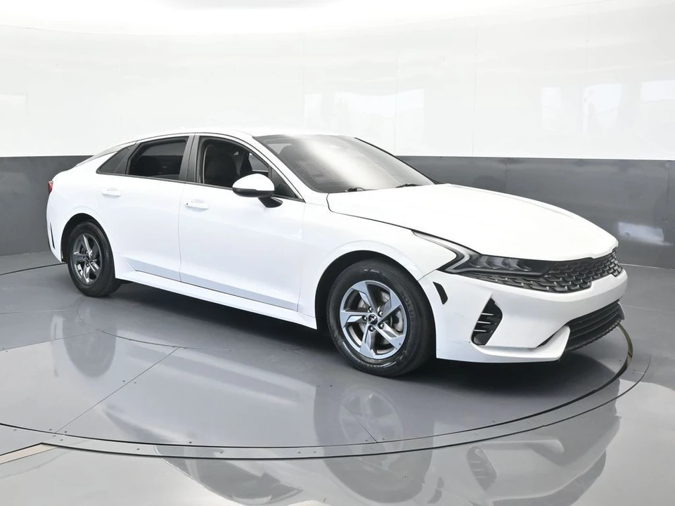 2023 Kia Optima/K5 - Image 8 of 12