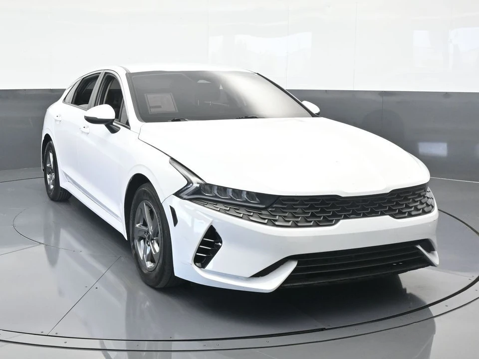 2023 Kia Optima/K5 - Image 9 of 12