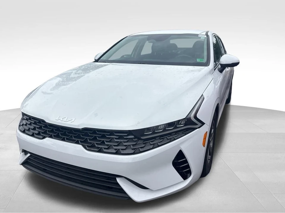 2023 Kia Optima/K5 - Image 4 of 12