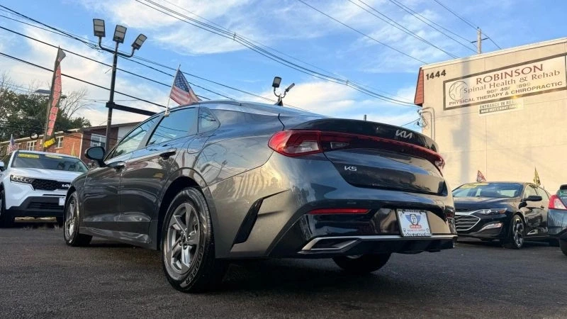 2023 Kia Optima/K5 - Image 8 of 12