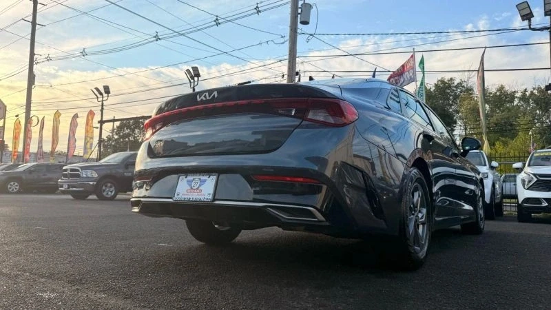 2023 Kia Optima/K5 - Image 9 of 12