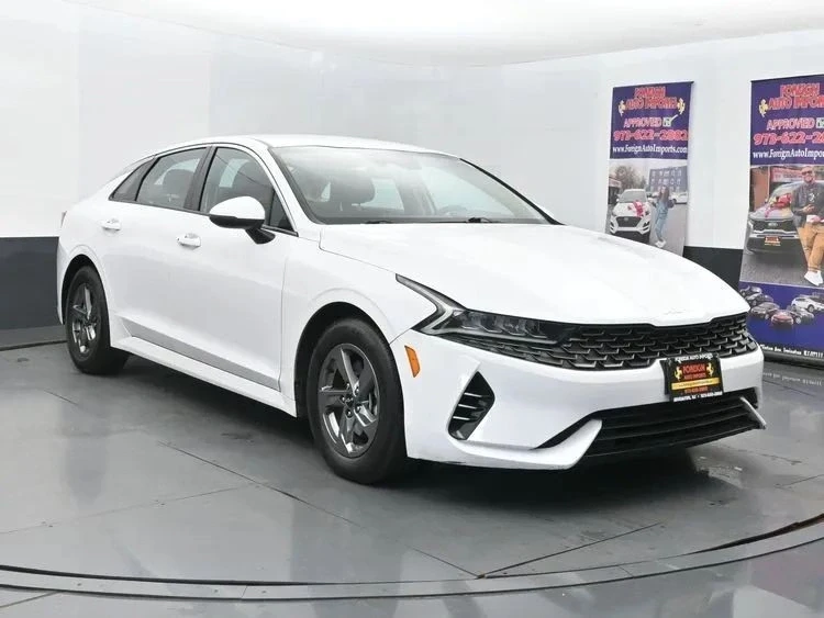 2023 Kia Optima/K5 - Image 2 of 12