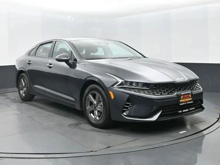 2023 Kia Optima/K5 - Image 2 of 12