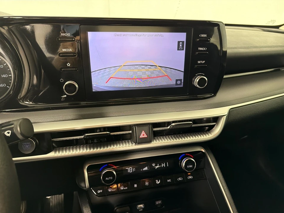 2023 Kia Optima/K5 - Image 17 of 21