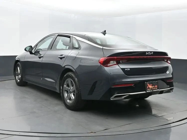 2023 Kia Optima/K5 - Image 9 of 12