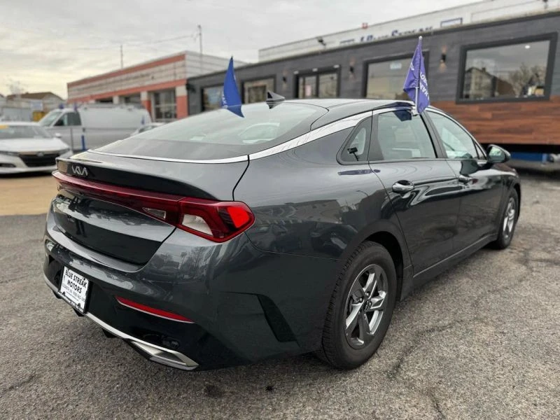 2023 Kia Optima/K5 - Image 10 of 12
