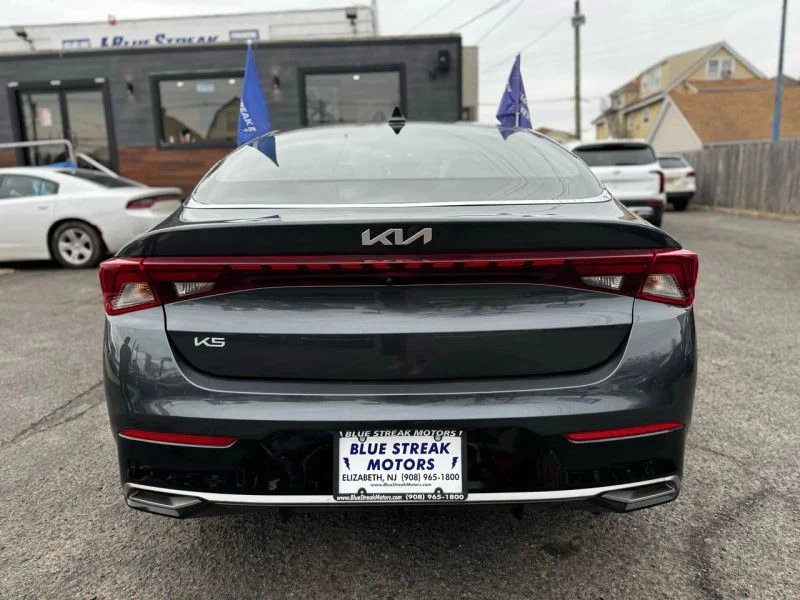 2023 Kia Optima/K5 - Image 9 of 12