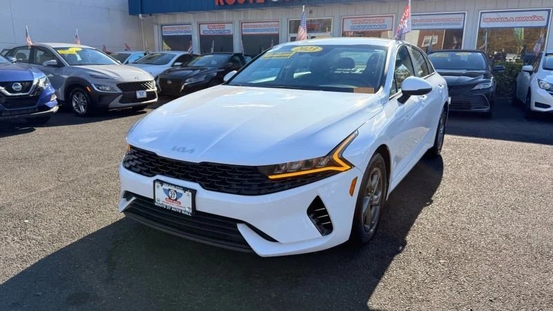 2023 Kia Optima/K5 - Image 4 of 12