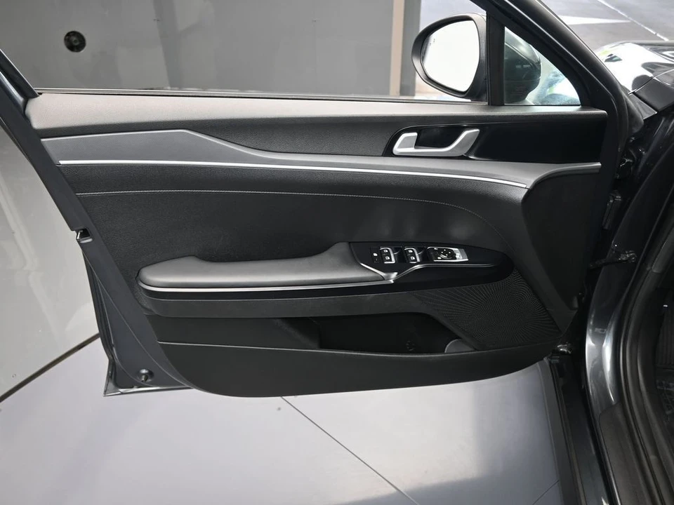 2023 Kia Optima/K5 - Image 12 of 12