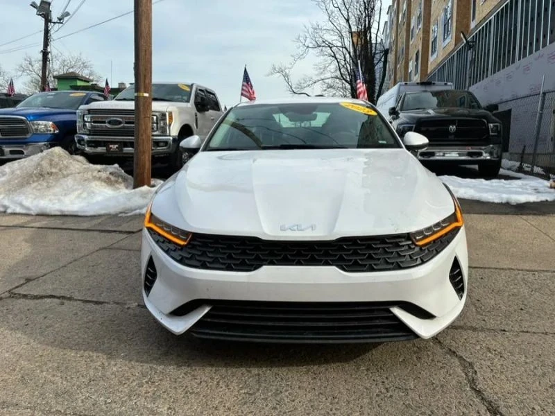 2023 Kia Optima/K5 - Image 2 of 12