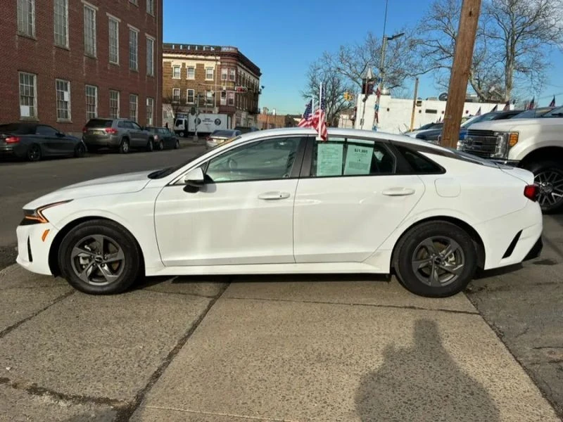 2023 Kia Optima/K5 - Image 4 of 12