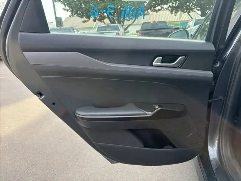 2023 Kia Optima/K5 - Image 13 of 20