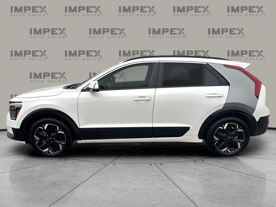 2023 Kia Niro - Image 2 of 12