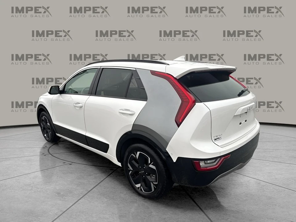 2023 Kia Niro - Image 3 of 12