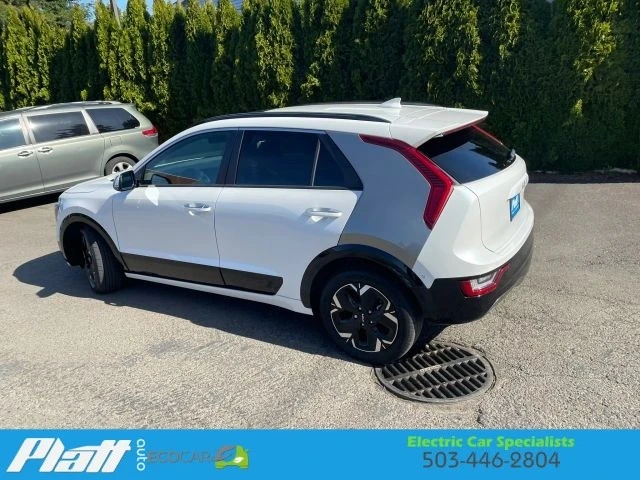 2023 Kia Niro - Image 6 of 21