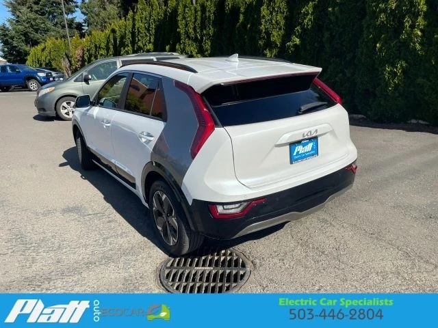 2023 Kia Niro - Image 7 of 21