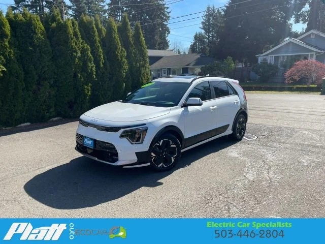 2023 Kia Niro - Image 2 of 21