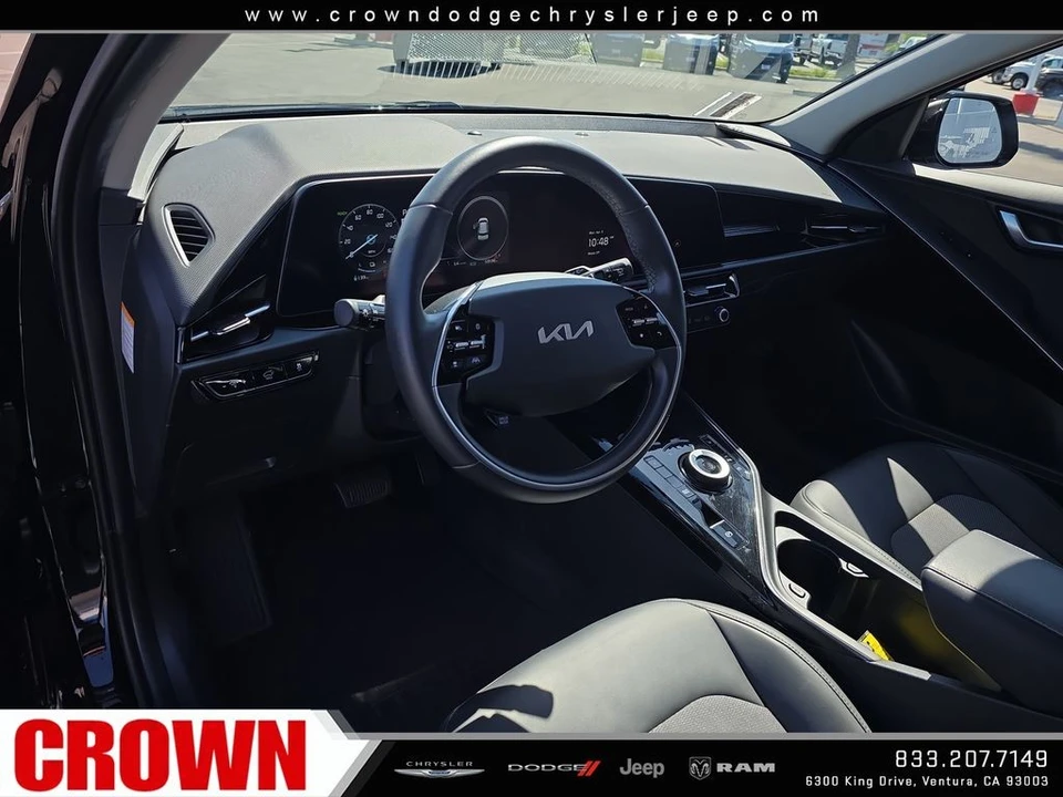 2023 Kia Niro - Image 9 of 10