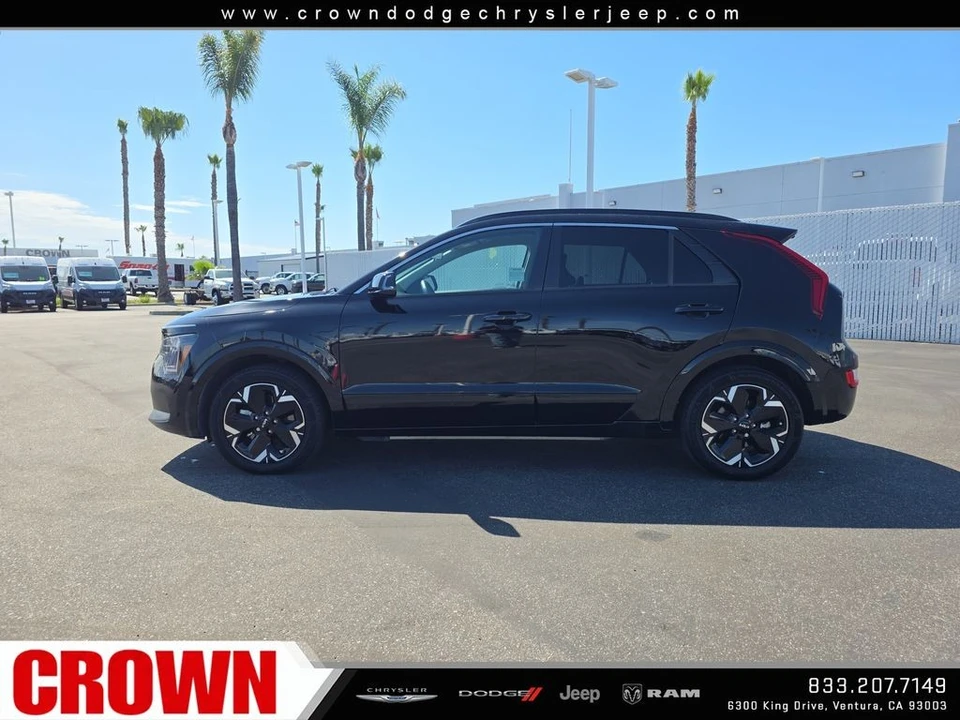 2023 Kia Niro - Image 4 of 10